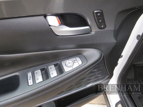 Used 2023 Hyundai Santa Fe Calligraphy image 13