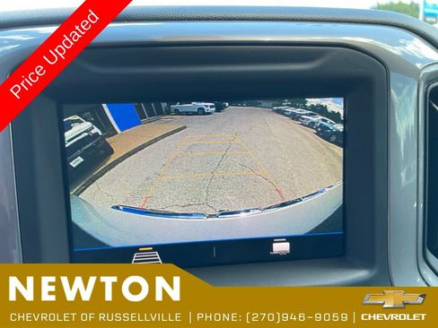 Used 2021 GMC Sierra 3500 4x4 Crew Cab w/ Convenience Package image 11