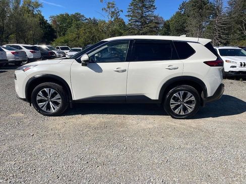 Used 2021 Nissan Rogue SV AWD/4WD image 8