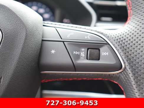 Used 2025 Audi Q3 2.0T Premium Plus image 25