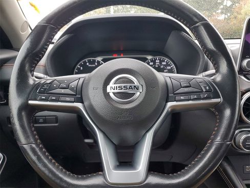 Used 2022 Nissan Sentra SR w/ SR Premium Package image 20