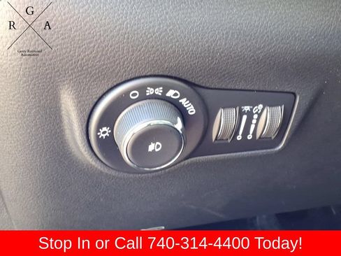 Used 2026 Jeep Compass Limited AWD/4WD image 18