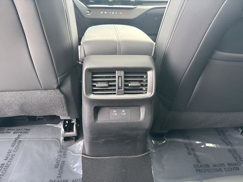 New 2025 Nissan Murano SL image 14