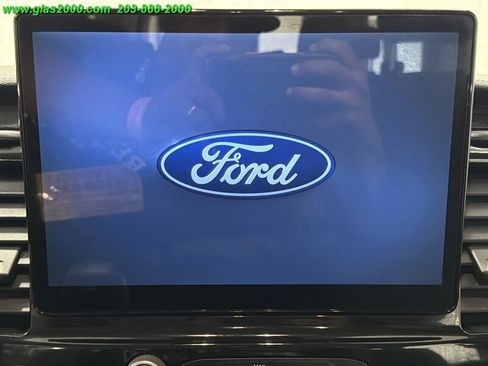 Used 2023 Ford Transit 350 XLT RWD image 27