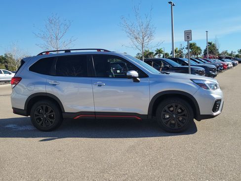 Used 2021 Subaru Forester Sport image 3