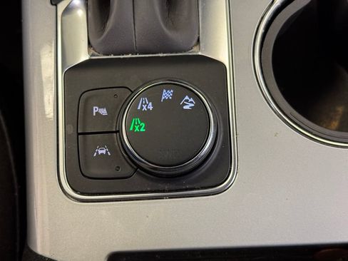Used 2022 Chevrolet Blazer LT AWD/4WD image 43