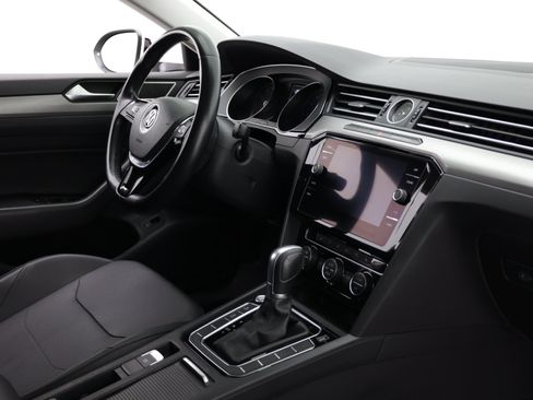Used 2019 Volkswagen Arteon SE AWD/4WD image 36