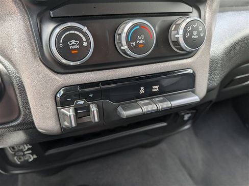 Used 2022 RAM 2500 Tradesman AWD/4WD image 26