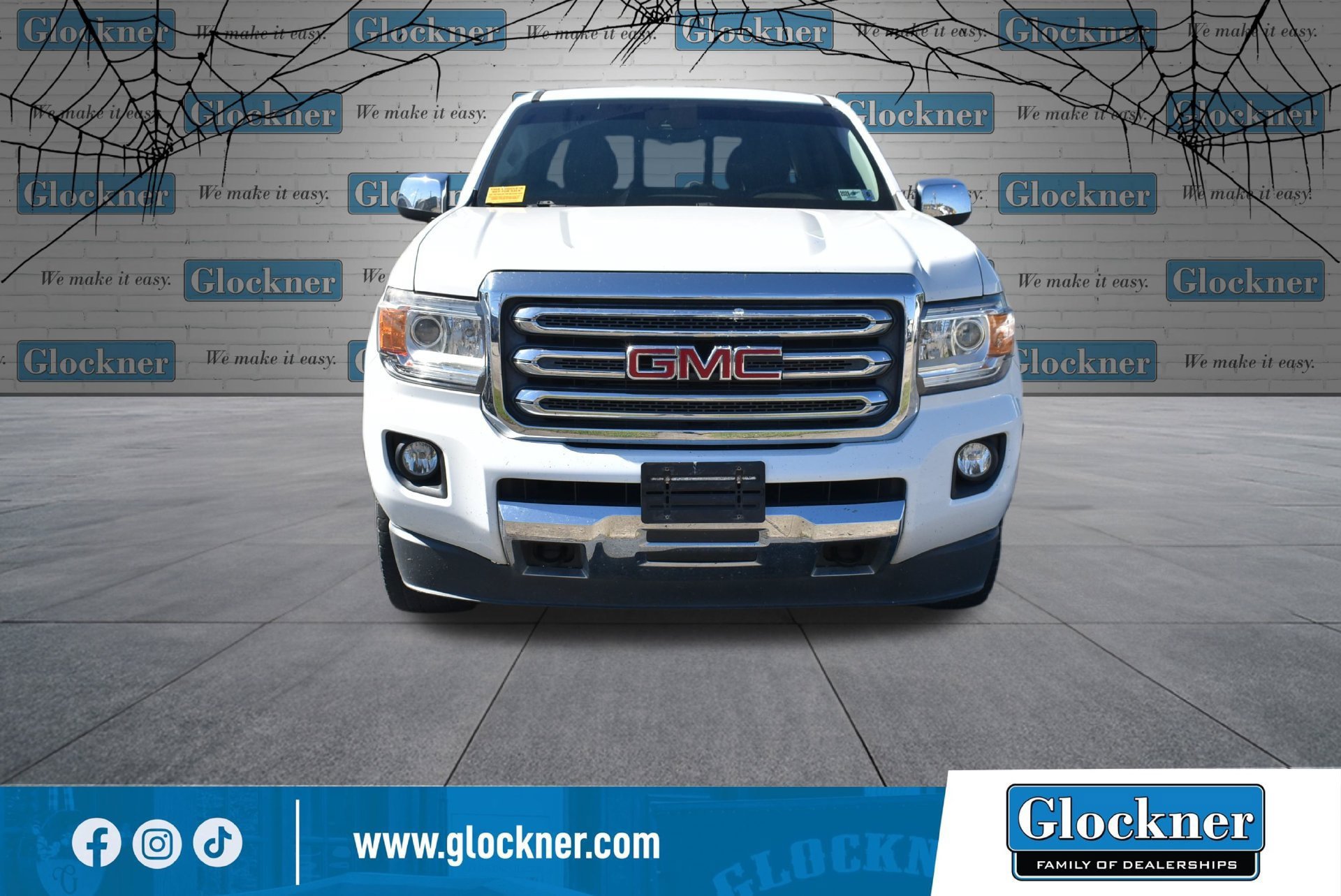 Used 2015 GMC Canyon SLT w/ Driver Alert Package AWD/4WD image 2