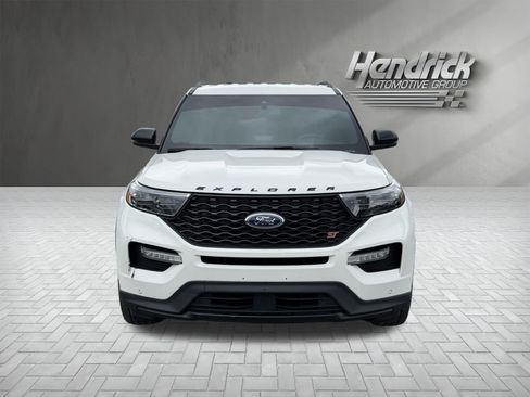 Used 2023 Ford Explorer ST w/ Equipment Group 401A AWD/4WD image 3