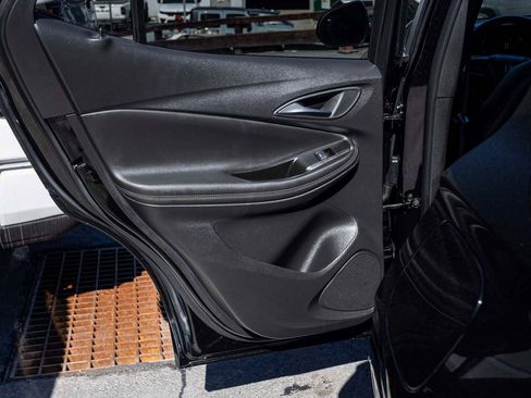 Used 2024 Buick Encore GX Sport Touring image 14