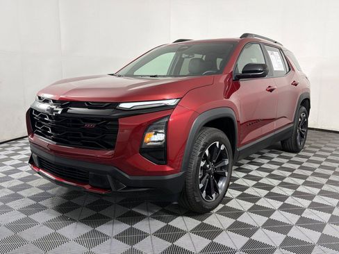 Certified 2026 Chevrolet Equinox RS FWD image 3