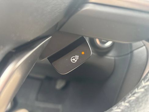 Used 2019 Subaru Ascent Limited w/ Popular Package #3 AWD/4WD image 30