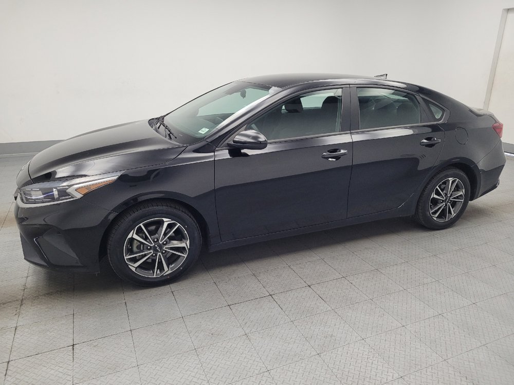 Used 2023 Kia Forte LXS FWD image 2