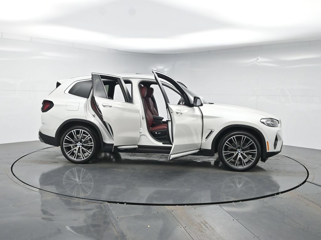 Used 2023 BMW X3 sDrive30i w/ Premium Package RWD image 50