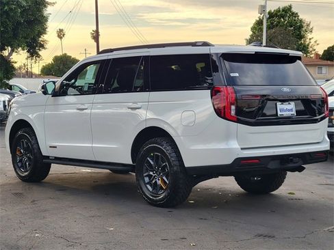 New 2026 Ford Expedition Tremor image 2