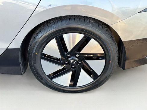 Used 2023 Hyundai Ioniq 6 SE w/ Cargo Package RWD image 31