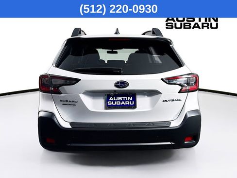 Used 2025 Subaru Outback Premium image 7
