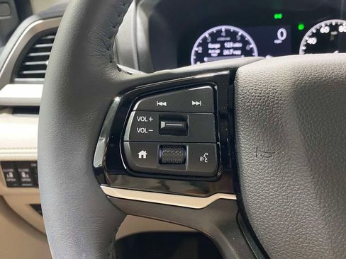 Used 2026 Honda Odyssey EX-L image 22