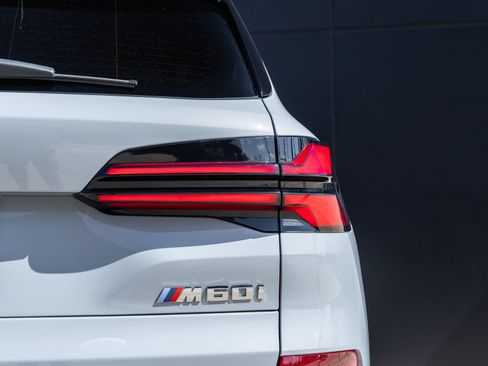 Used 2025 BMW X5 M60i w/ Climate Comfort Package AWD/4WD image 12