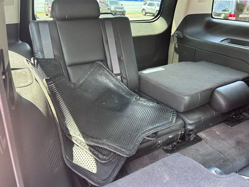 Used 2013 GMC Yukon Denali AWD/4WD image 12