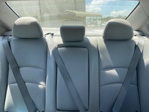 Used 2013 Honda Accord EX-L image 23