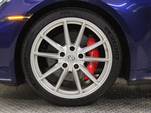 Certified 2020 Porsche 911 Carrera 4S image 15