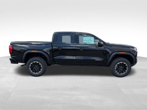 New 2026 GMC Canyon AT4 w/ Technology Plus Package AWD/4WD image 8