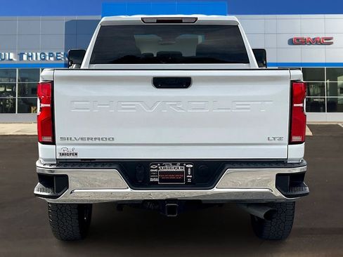 Used 2024 Chevrolet Silverado 2500 LTZ w/ LTZ Convenience Package image 5