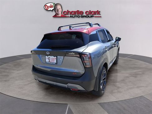 New 2026 Nissan Kicks SR image 6