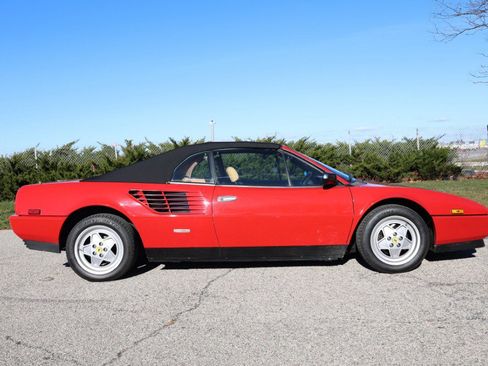 Used 1986 Ferrari Mondial 3.2 Cabriolet image 3
