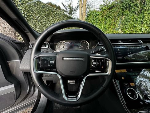 Used 2023 Land Rover Range Rover Velar R-Dynamic S image 11