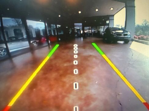 Used 2017 Jeep Cherokee Limited AWD/4WD image 16