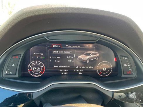 Used 2017 Audi Q7 3.0T Premium Plus AWD/4WD image 39