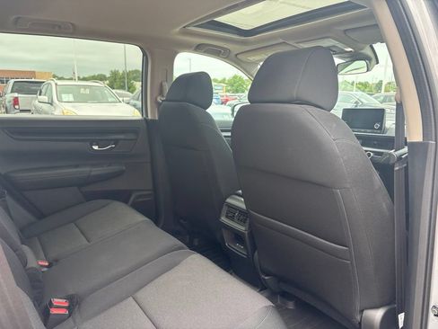 Used 2024 Honda CR-V EX image 29