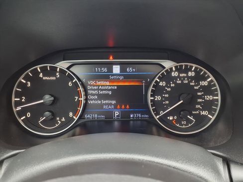 Used 2024 Nissan Altima 2.5 SV w/ SV Premium Package image 16