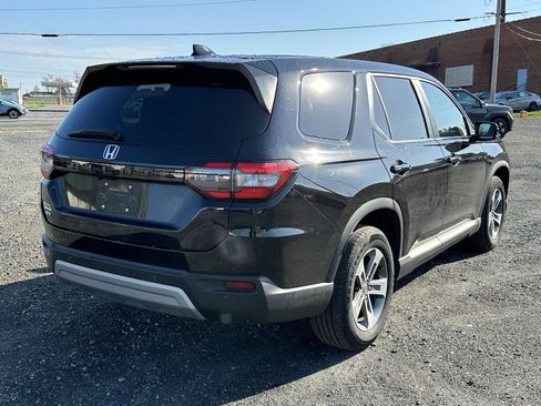 Used 2023 Honda Pilot EX-L image 8