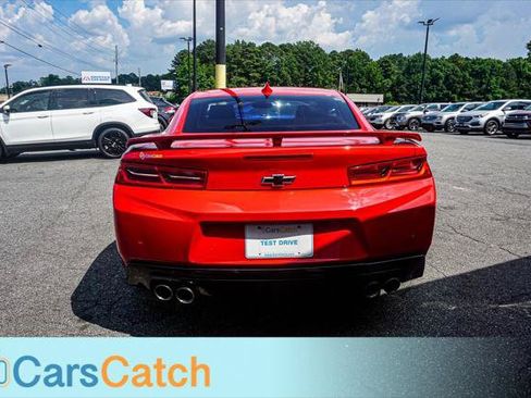 Used 2016 Chevrolet Camaro SS RWD image 14