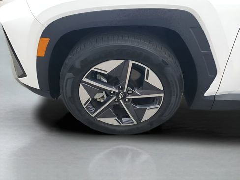 Certified 2025 Hyundai Tucson SEL image 17