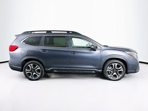 Used 2023 Subaru Ascent Limited AWD/4WD image 10