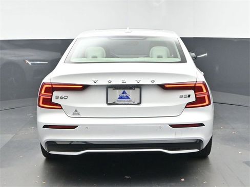 Used 2024 Volvo S60 B5 Ultimate image 7