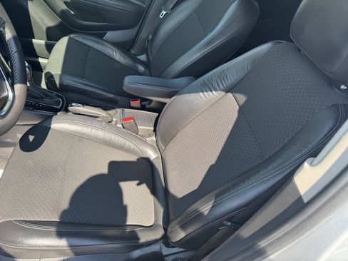 Used 2017 Buick Encore Preferred FWD image 22