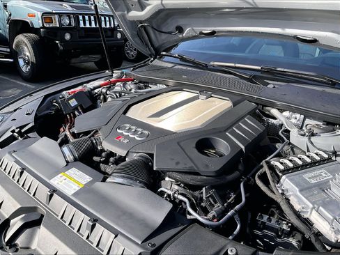 Used 2025 Audi RS 7 Performance image 33