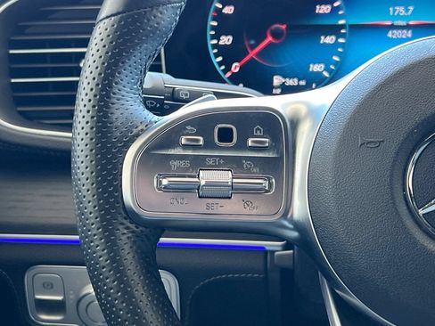 Certified 2023 Mercedes-Benz GLS 450 4MATIC image 31