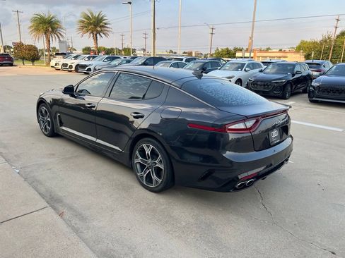 Used 2021 Kia Stinger GT-Line RWD image 3