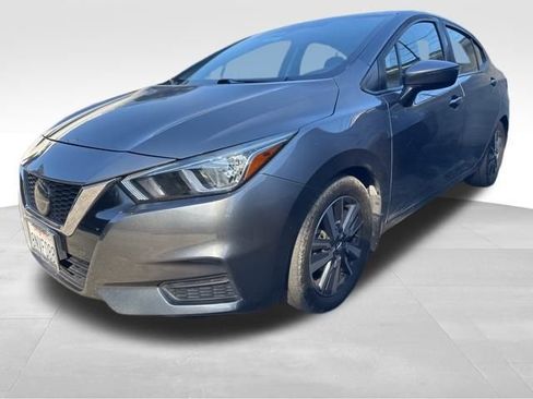 Used 2020 Nissan Versa SV image 1
