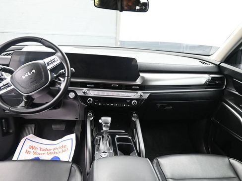 Used 2024 Kia Telluride S image 22