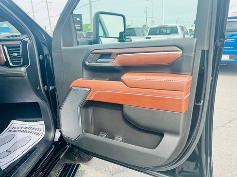 Used 2024 GMC Sierra 2500 Denali Ultimate w/ Max Trailering Package AWD/4WD image 46
