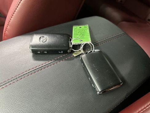 Used 2023 MAZDA CX-30 AWD 2.5 S w/ Preferred Package image 12