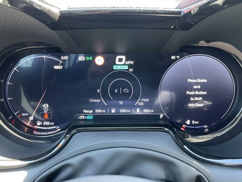 Certified 2024 Alfa Romeo Tonale Ti w/ Active Assist Package image 18